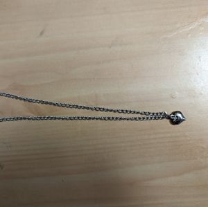 Heart pendant necklace